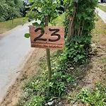 Ojcow, Na Widoku Rum i privatbostad